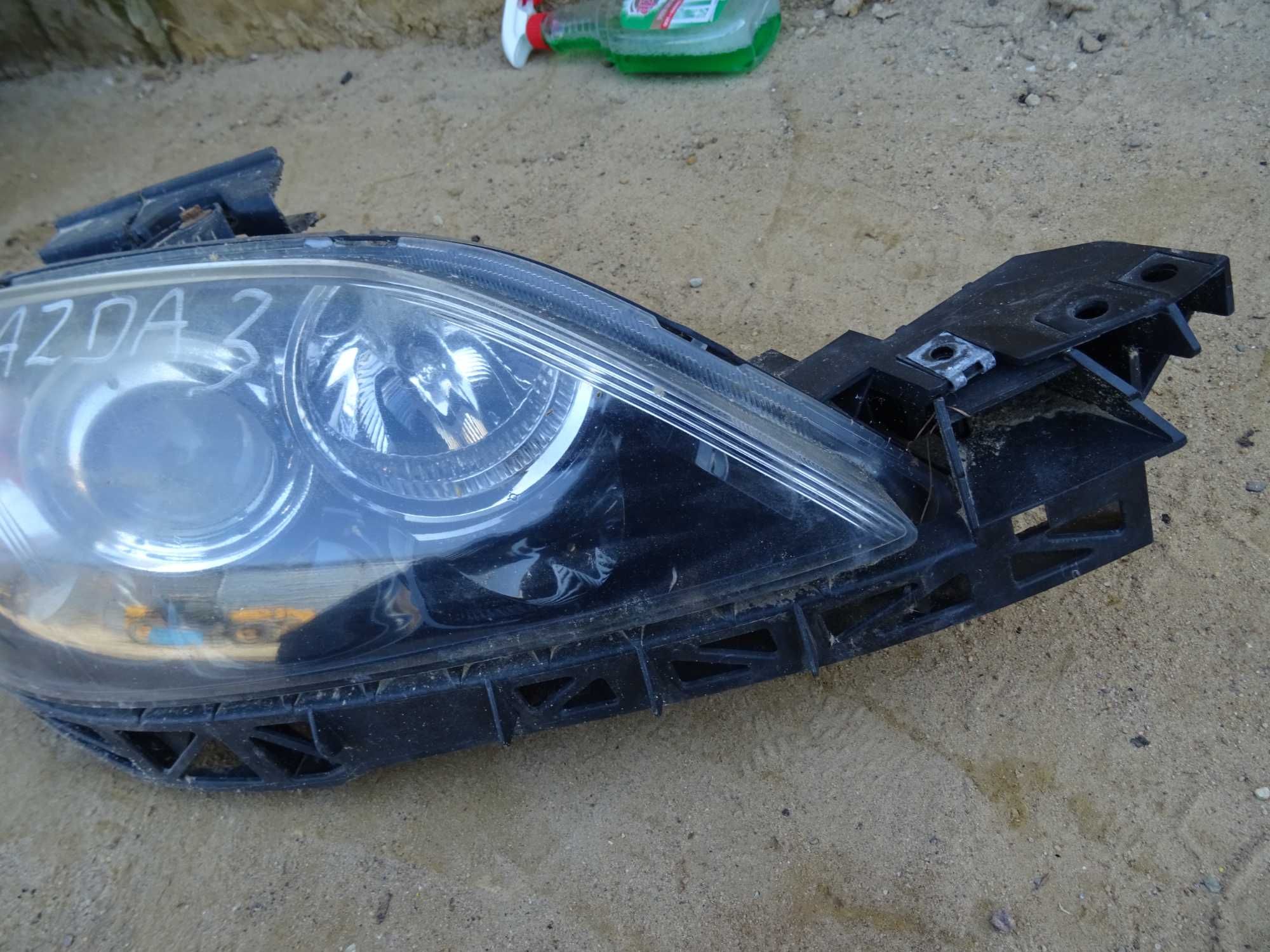 Lampa Prawa Przód Mazda 3 I BK Lift HB