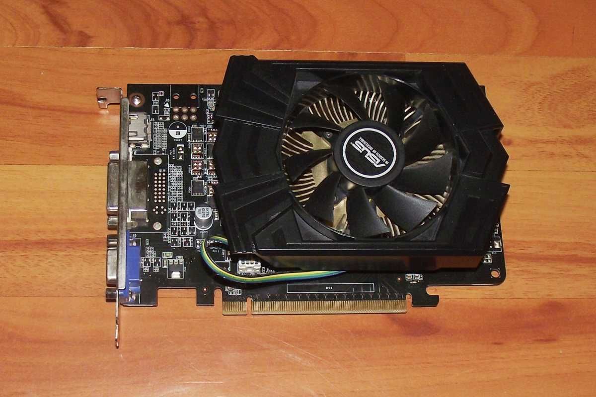 ASUS GeForce GTX 750 1GB GDDR5 128bit stan doskonały