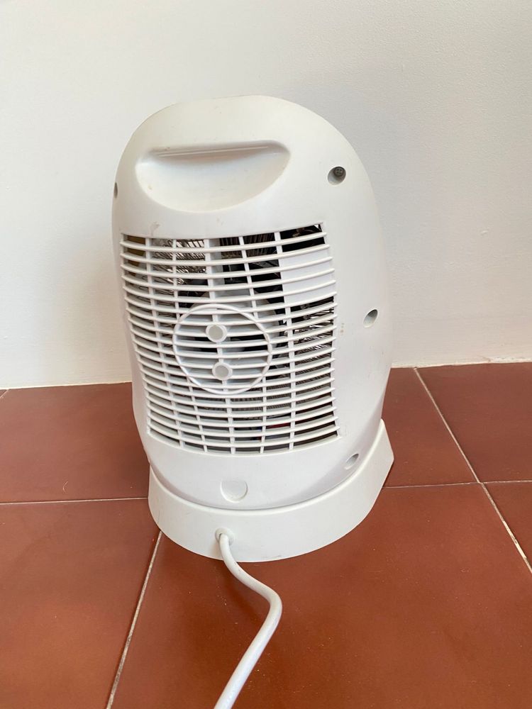 Ventilador pequeno Branco