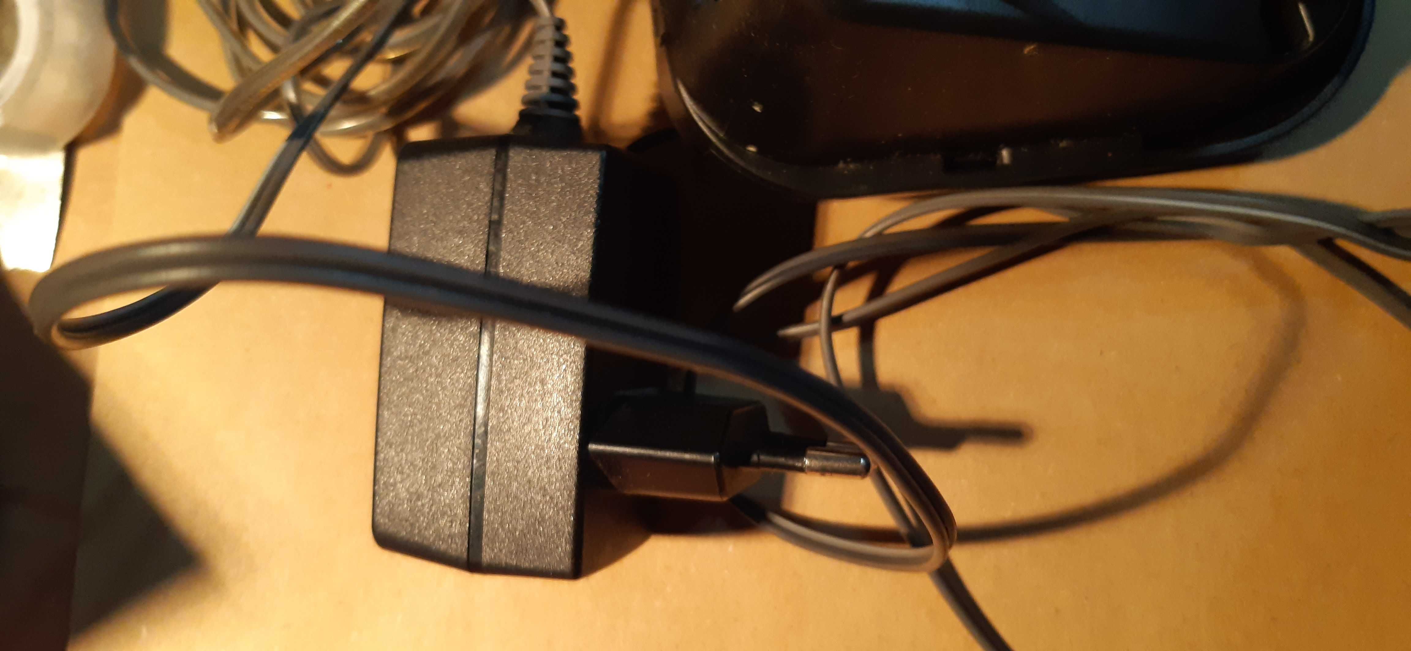 stary telefon stacjonarny panasonic KX-TG1381PD