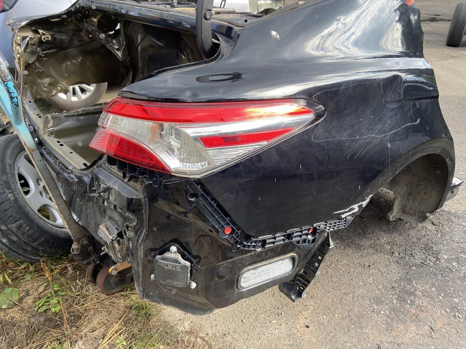 Часть кузова проем четверть Toyota Camry 70
