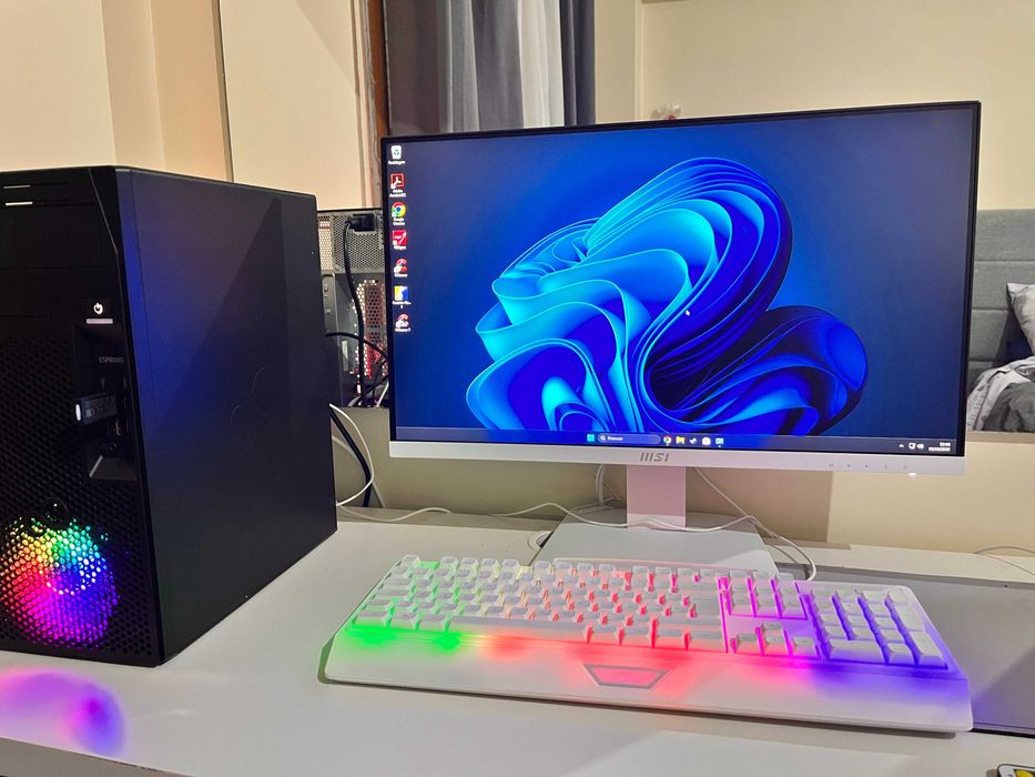 (Torre) PC Gaming i5-8400 RX 560 4GB 16GB RAM SSD 256 gb Windows 11
