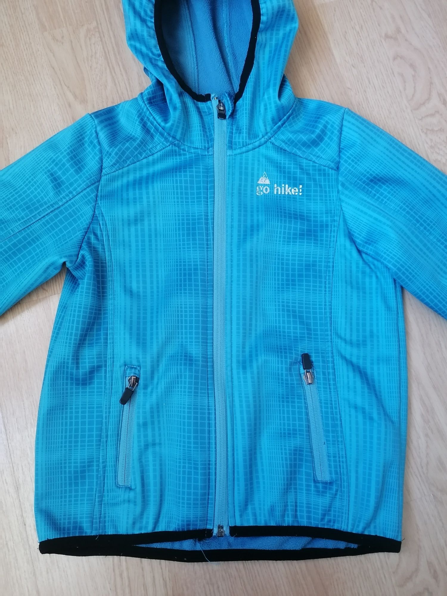 Bluza softshell z kapturem