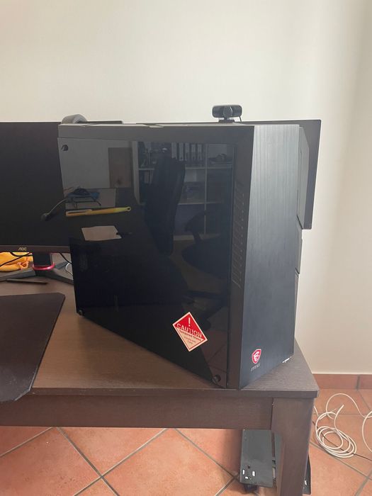 PC gaming MSI c/ caixa, factura e sacos originais