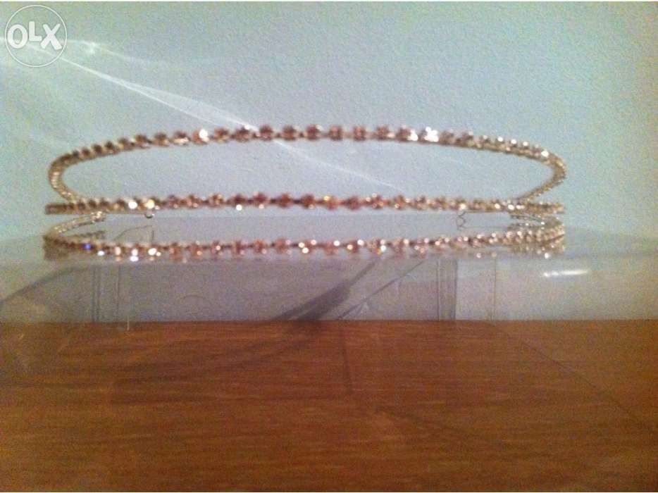 Tiara/bandolete de noiva para cabelo