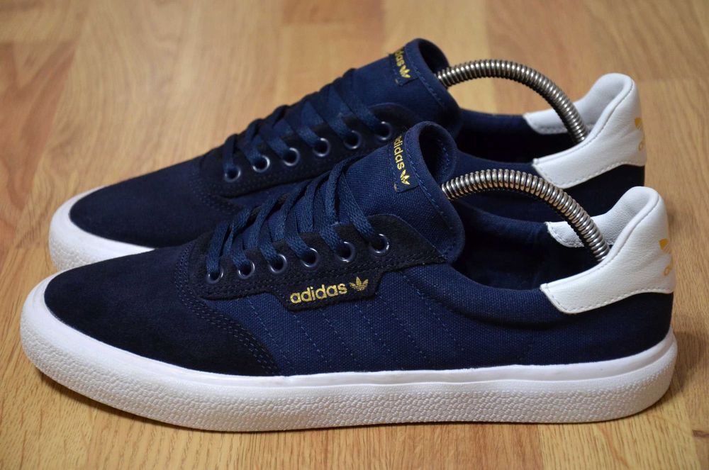 Adidas, оригінал кросівки