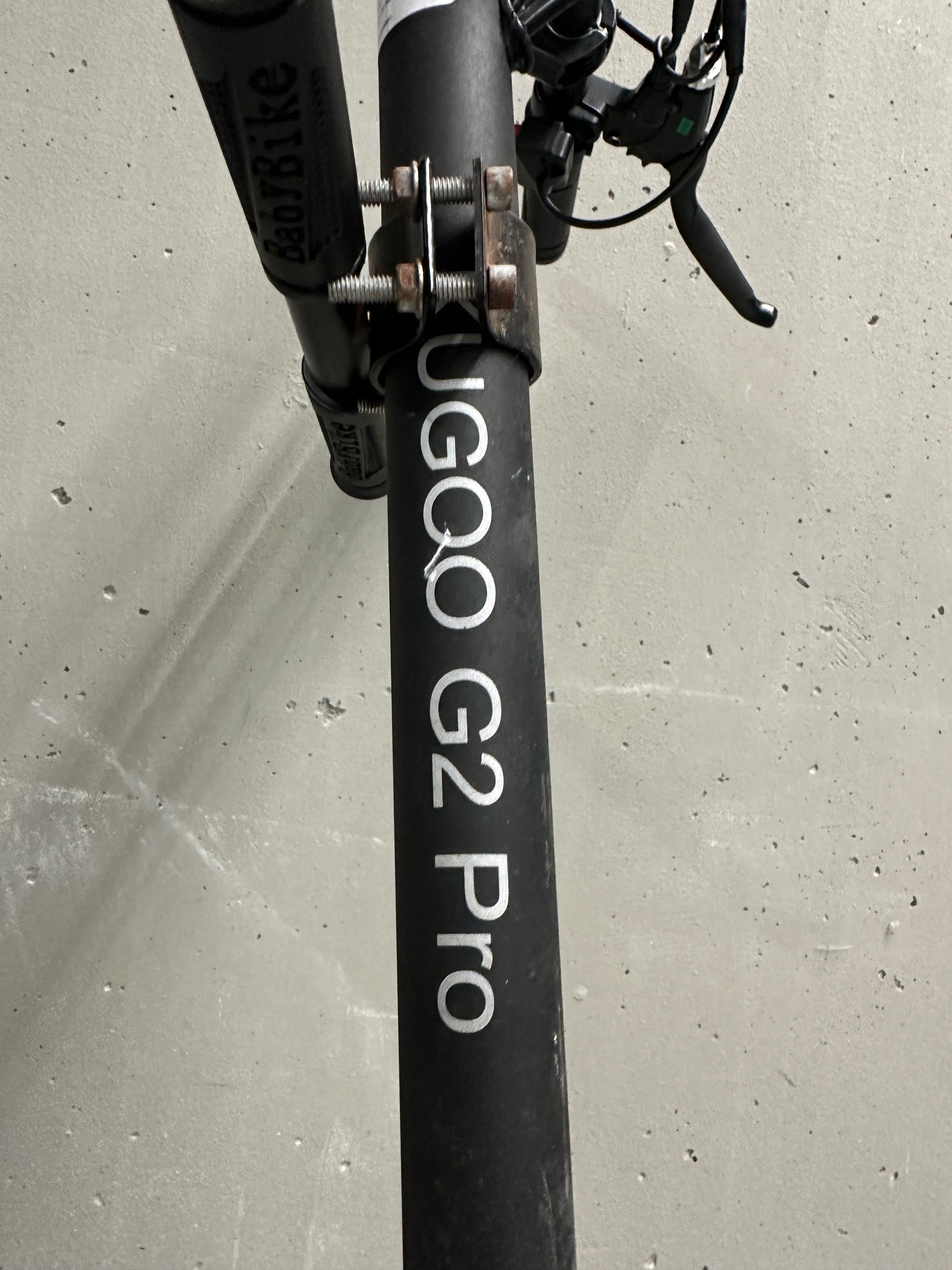 ugoo G2 Pro eScooter avariada para peças o reparar