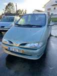 Megane Scenic caixa automatica 1100€