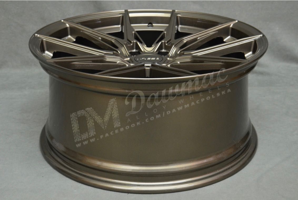 4 Felgi Arceo Marceille 19" 8,5J ET33 5x120 GBZ