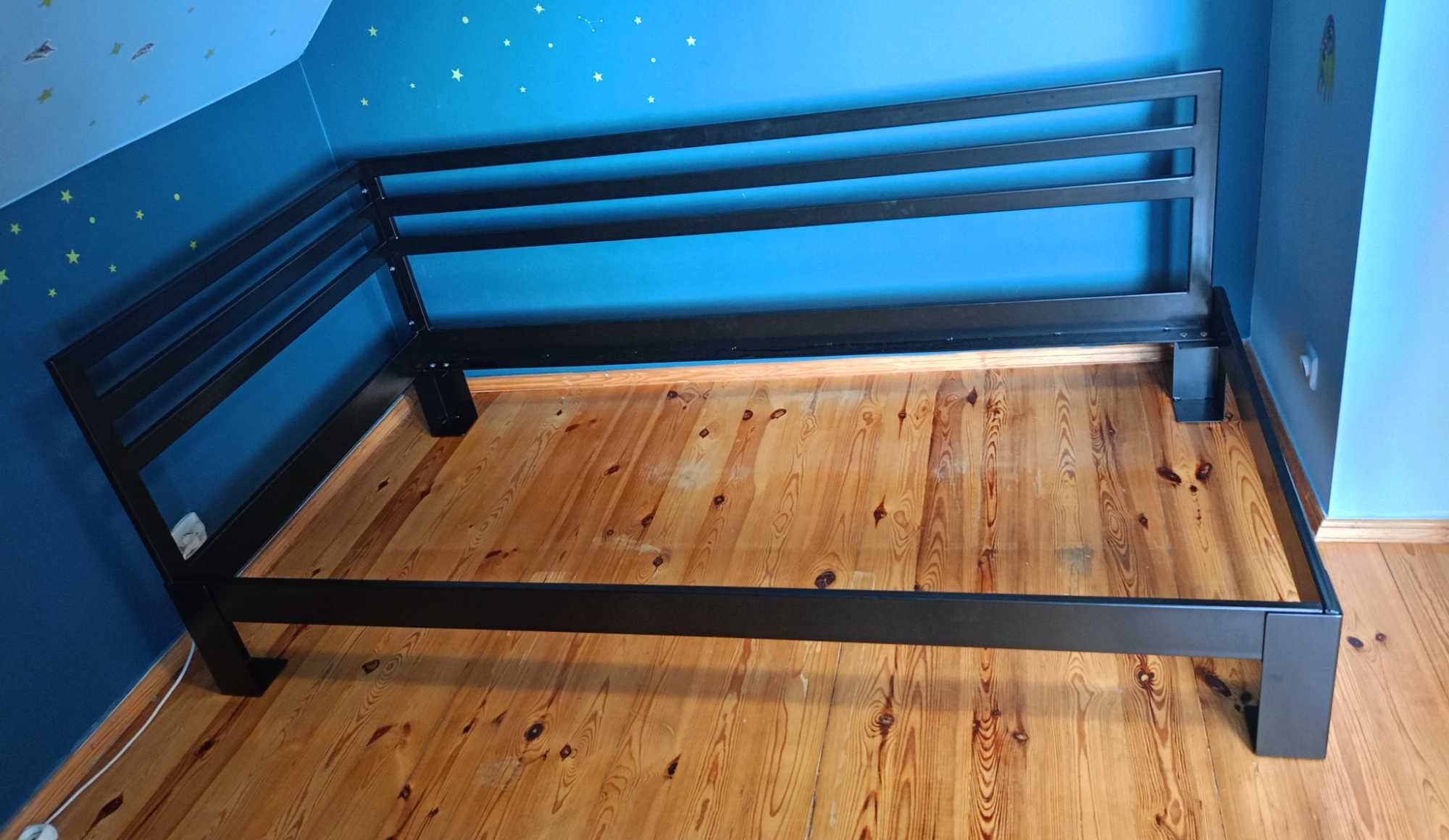 Solodne łóżko stalowe 90x200 z funkcją sofy
