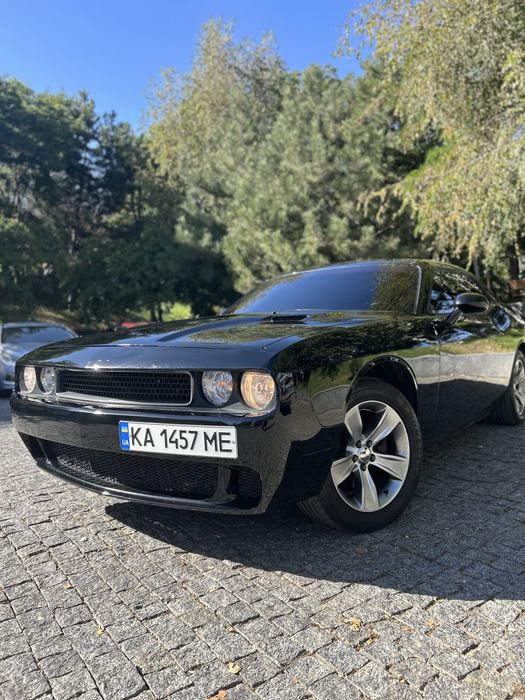 Продам Dodge Challenger 2013