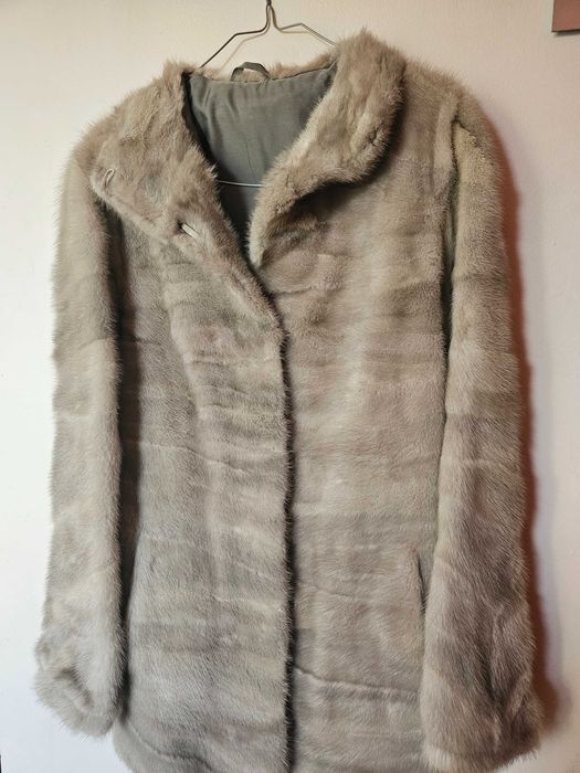 Шуба з блакитної норки