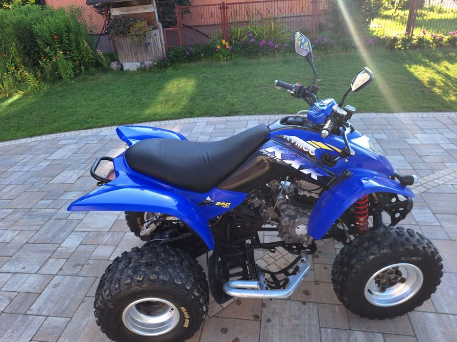 Kymco 250 stan bardzo dobry mały przebieg , bez homologacji.