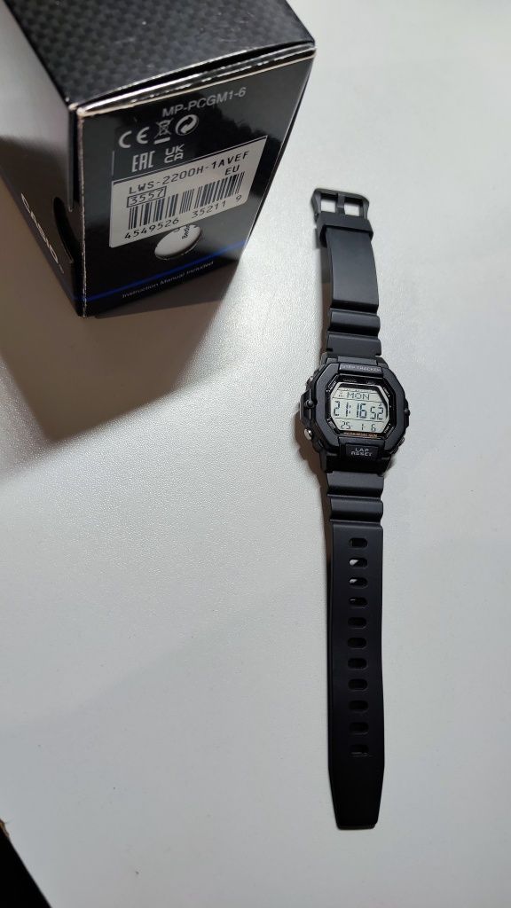 Casio LWS-2200H-1AWEF