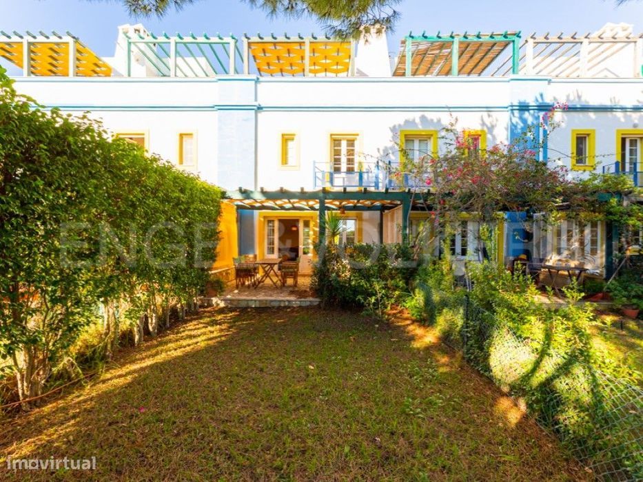 Moradia com jardim na Praia Verde