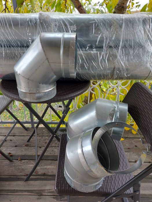 Металеві оцинковані труби до витяжного зонта
