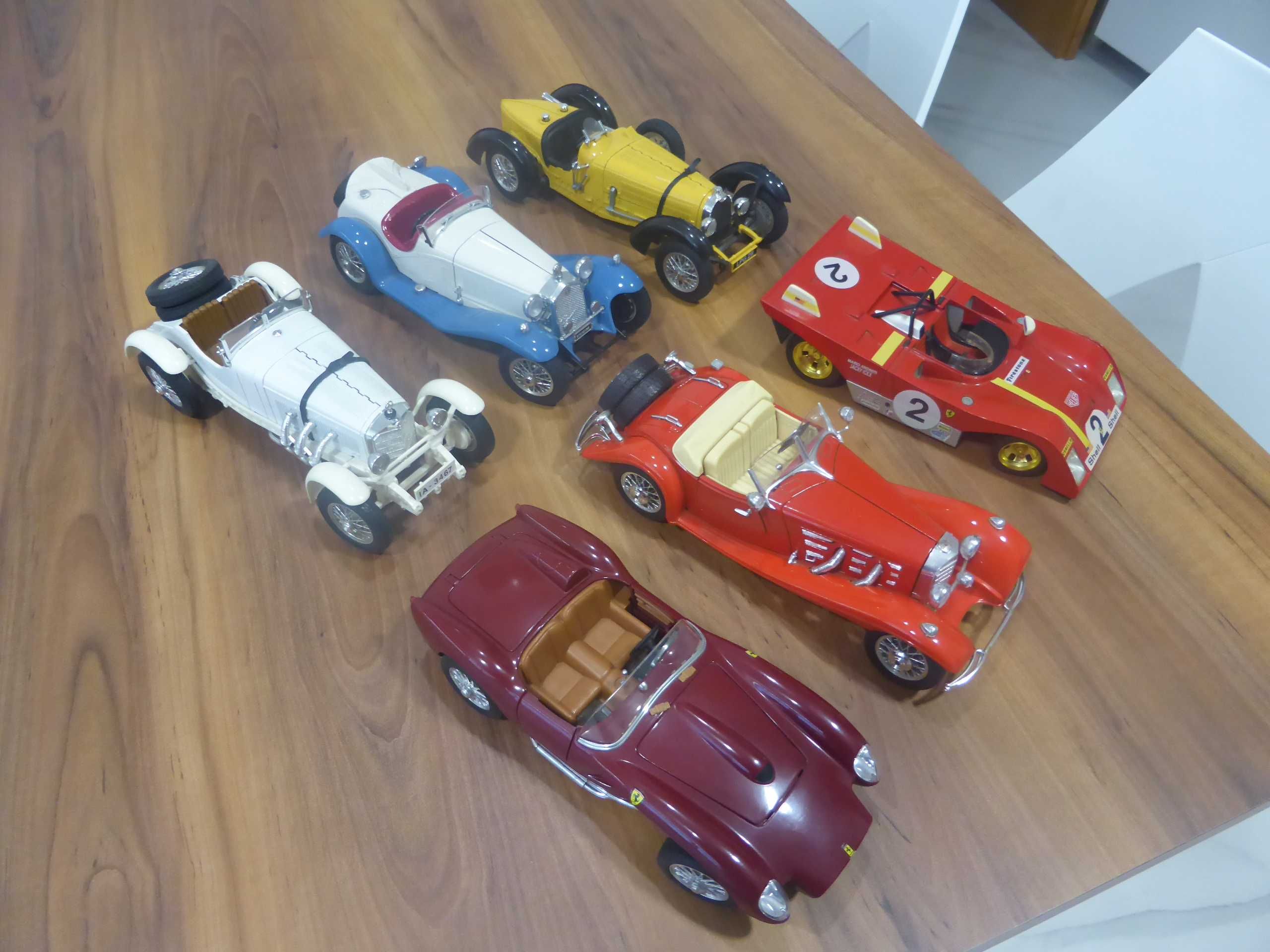 Conjunto carros Bburago escala 1/18 e 1/24