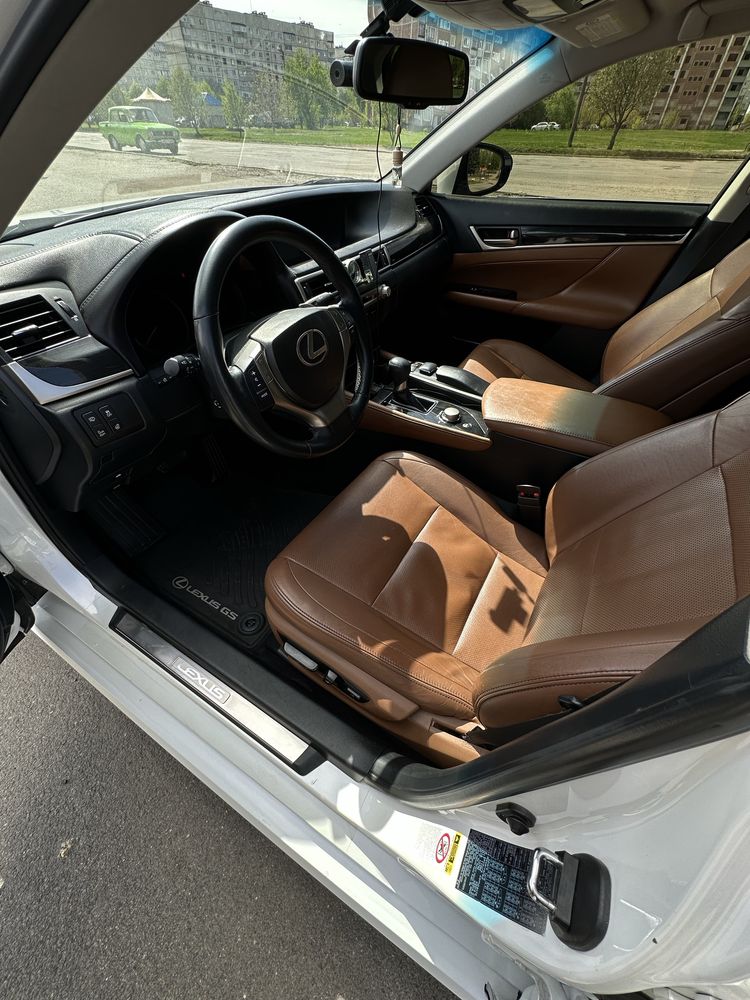 Продам Lexus GS 250 2012 года