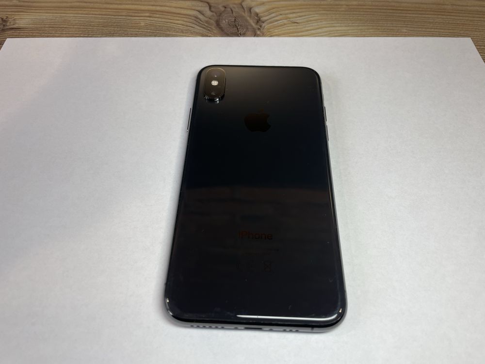 iPhone XS 64GB czarny stan bdb bateria 78%