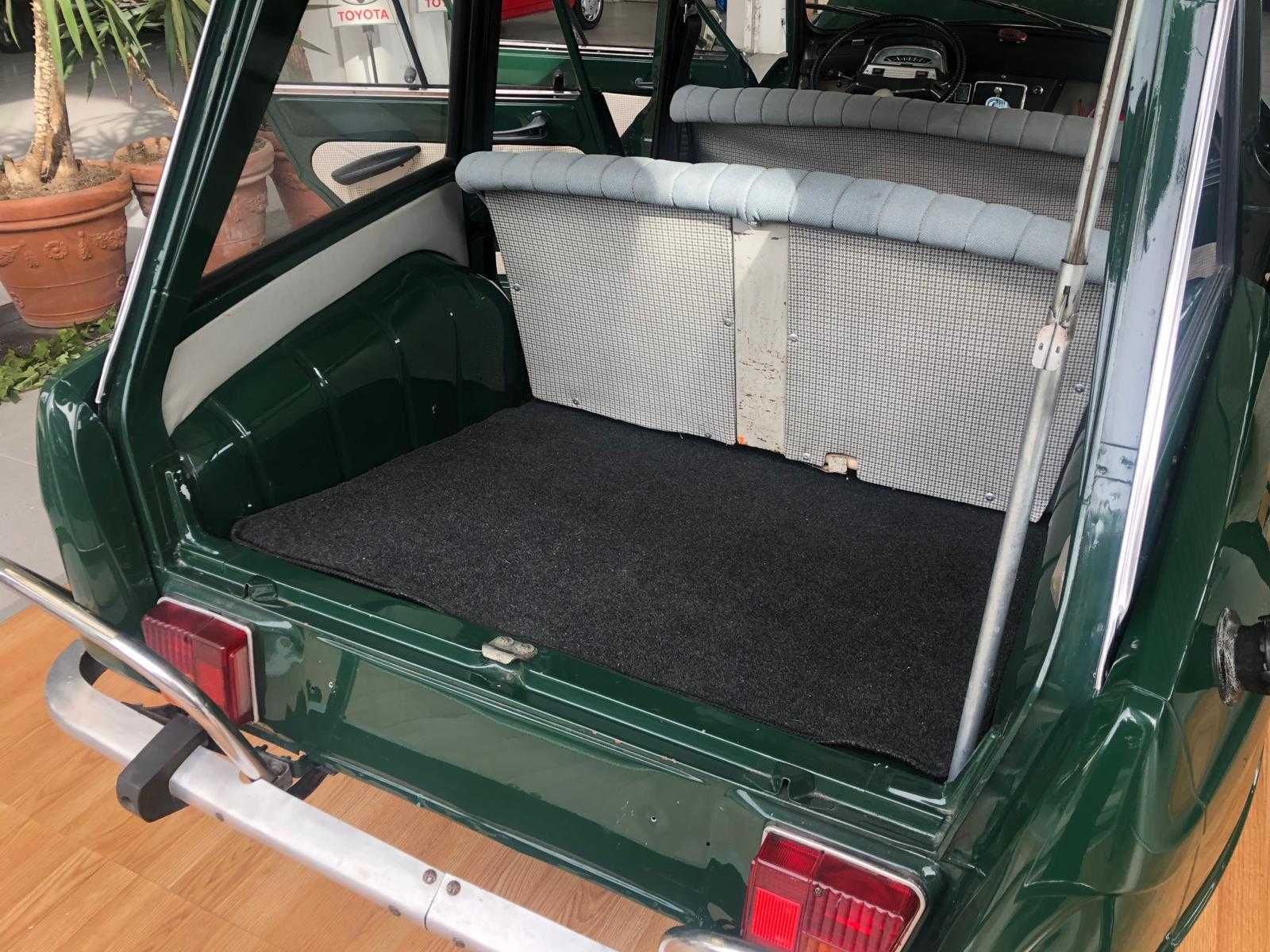Clássico Citroen AMI 6