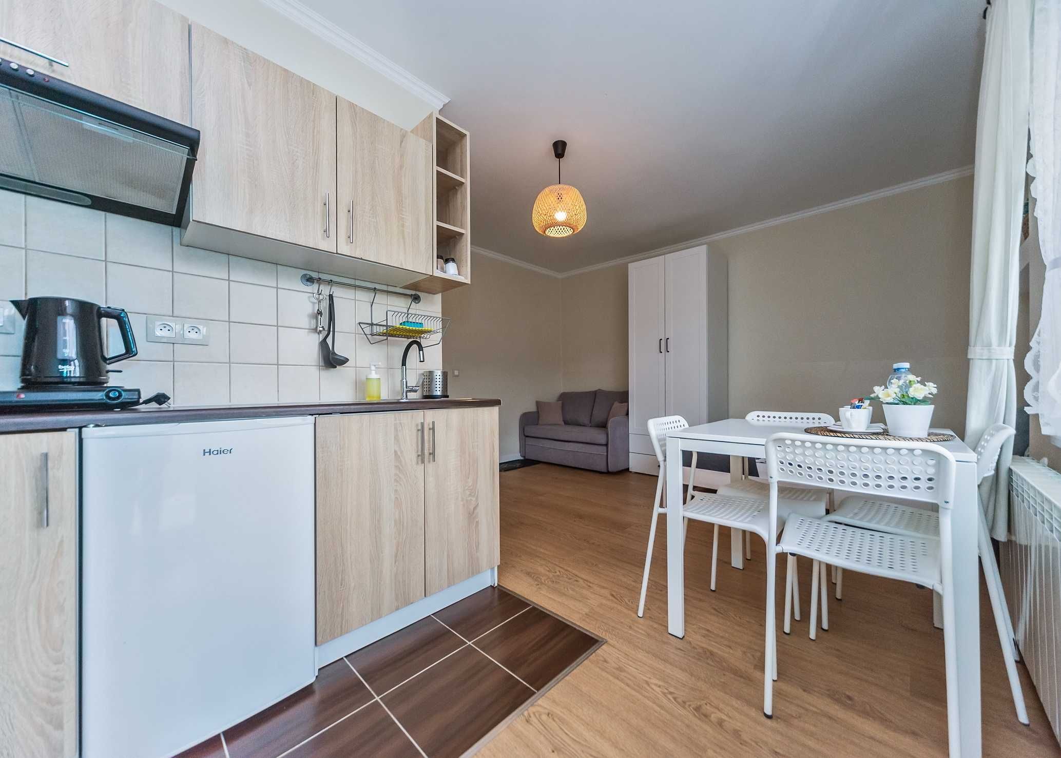 Międzybrodzie Żywieckie • wakacje nad jeziorem • apartament z balkonem