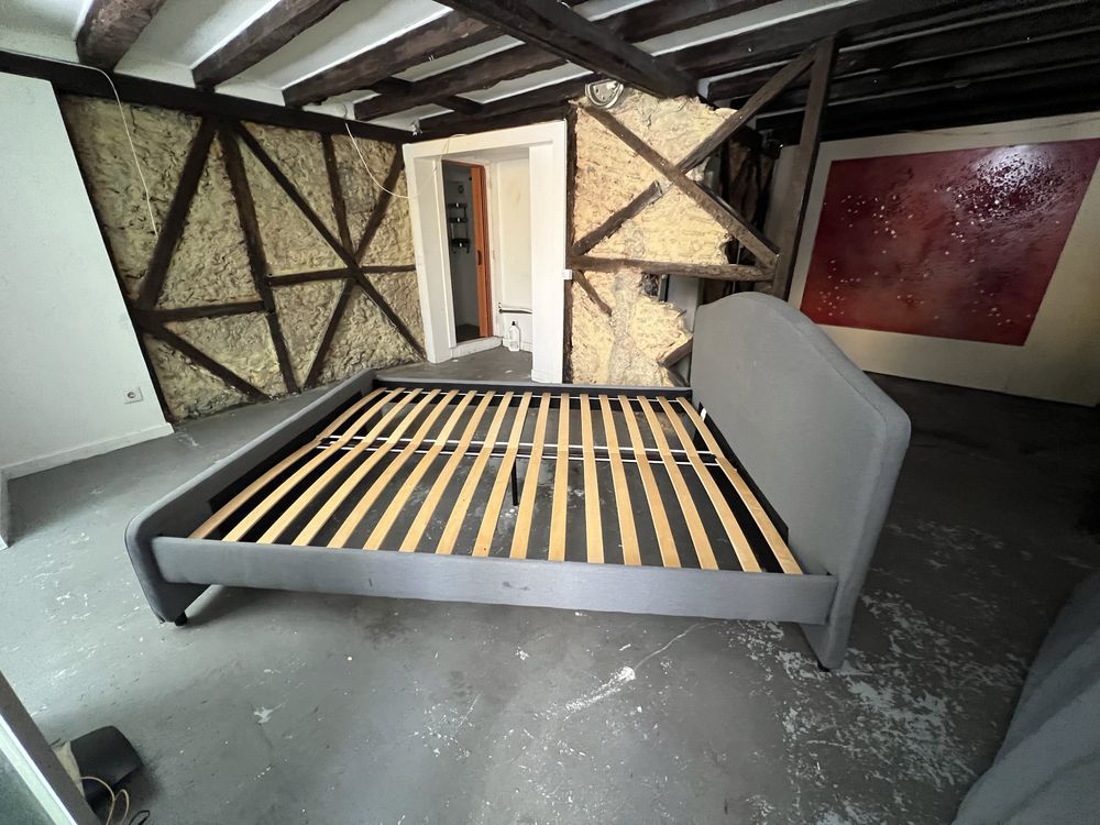 DESOCUPAR Cama, colchao, termoacumulador, vitrocerami