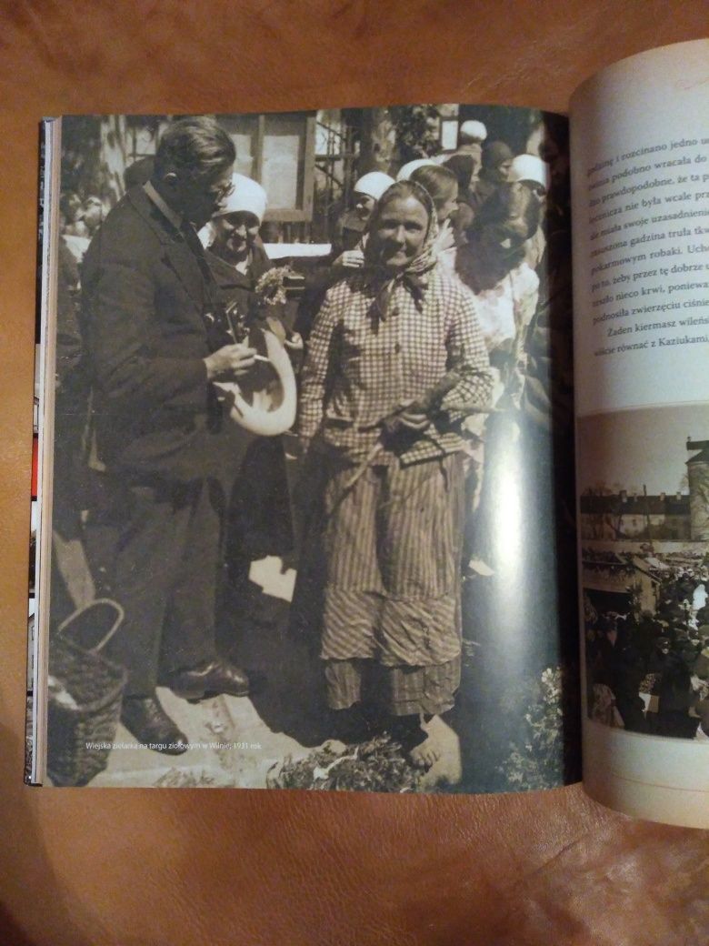 książka Wilno. Historia Ludzie Tradycje zdjęcia archiwalne
