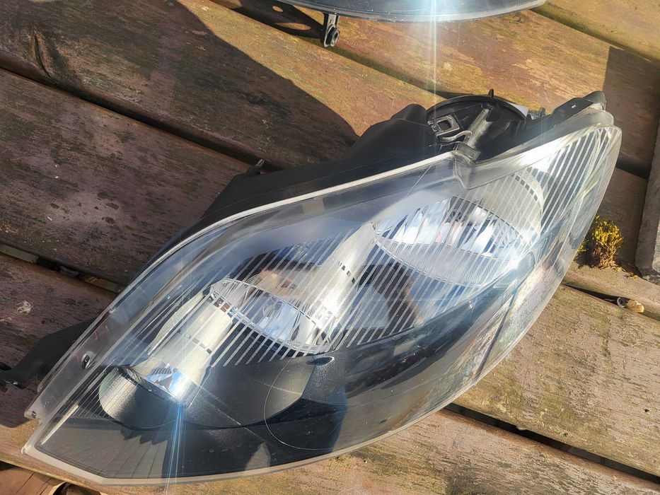 Lampa przód Golf 6 Plus