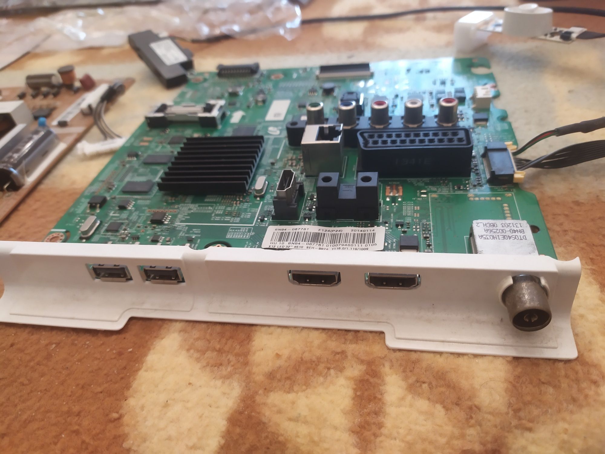 Samsung ue32f4510aw peças