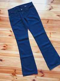 Damskie spodnie jeansowe Wrangler