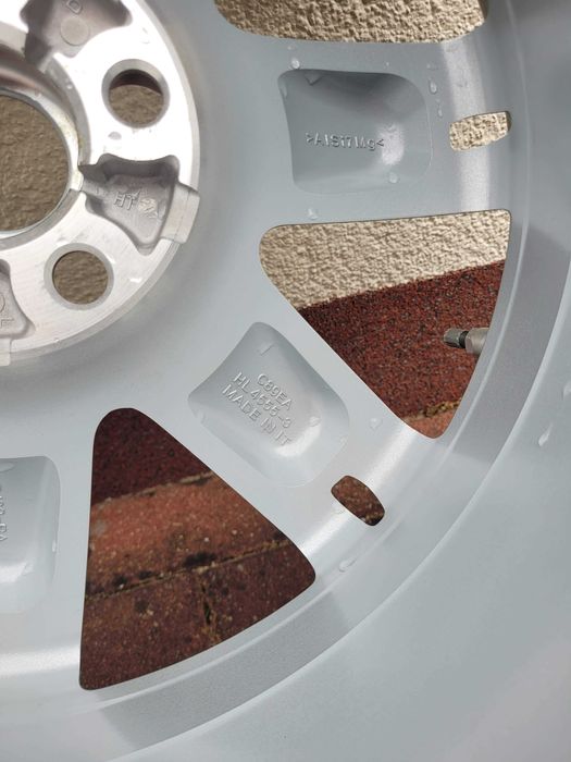 Oryginalna felga Range Rover Evoque 18” – fabrycznie nowa, nieużywana