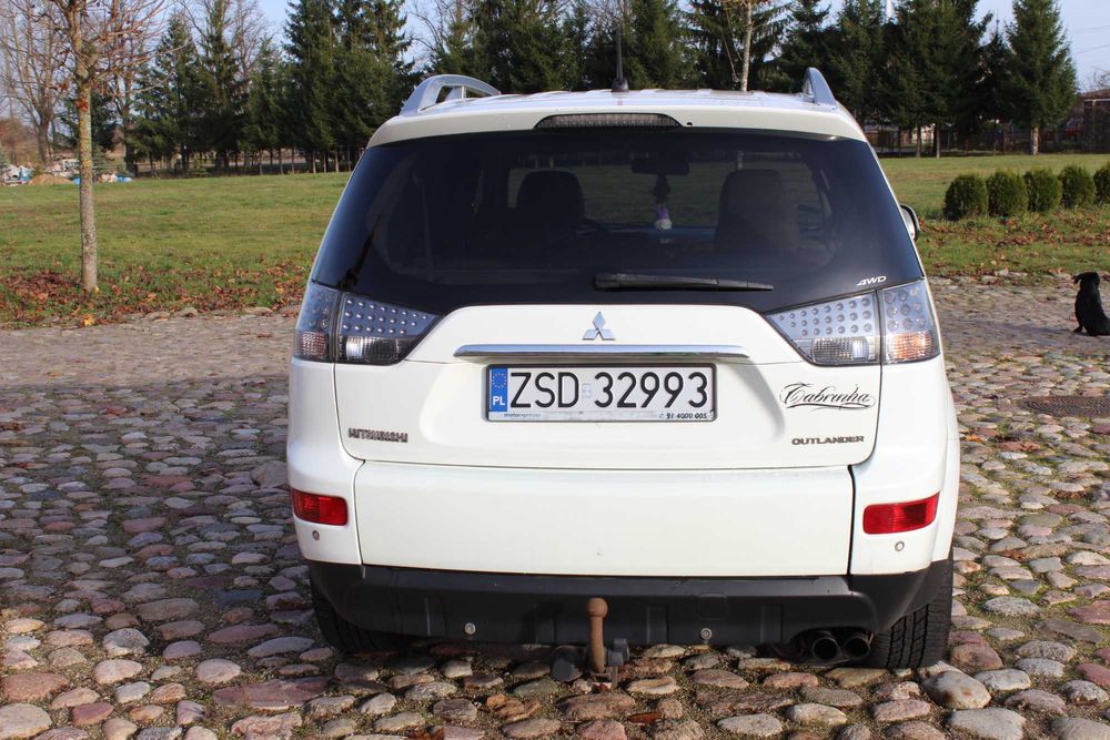 Mitsubishi Outlander 2009 2.0 140KM 4WD