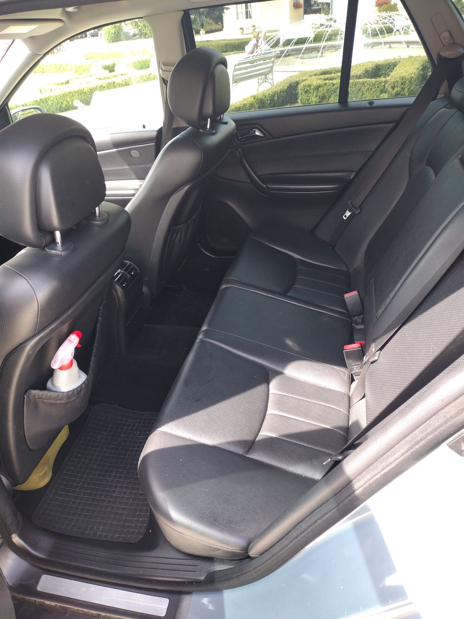 Piękny Mercedes C Klasa W203 Lift Opłaty, Ocynk, BEZ rdzy, bogaty