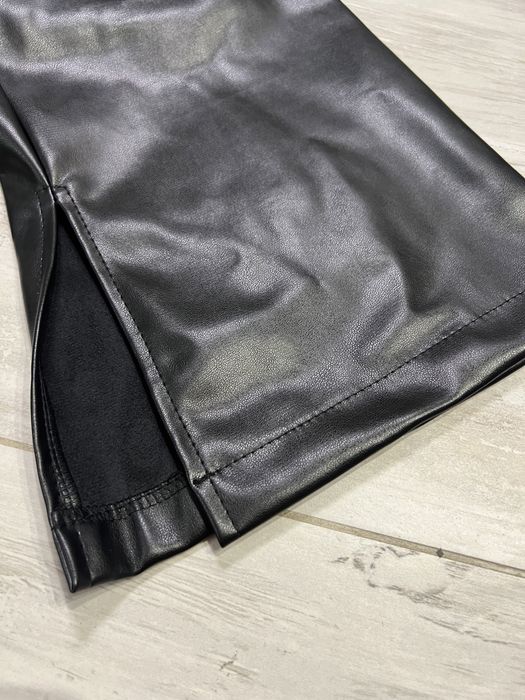 Кожанный костюм кожанка и штаны размер s