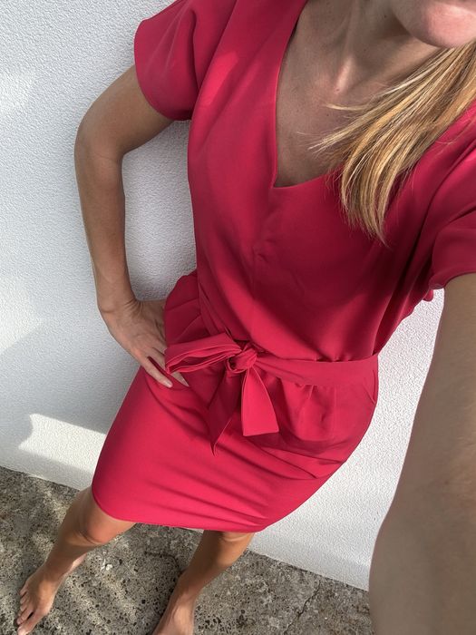 Sukienka krótka malinowa