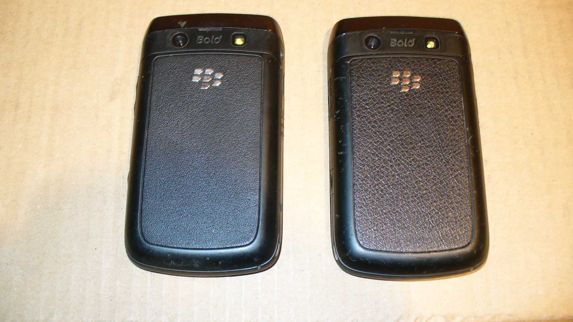 Telefon Smartfon Blackberry Bold 9780