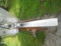 Vendo skis proficionais en bom estado