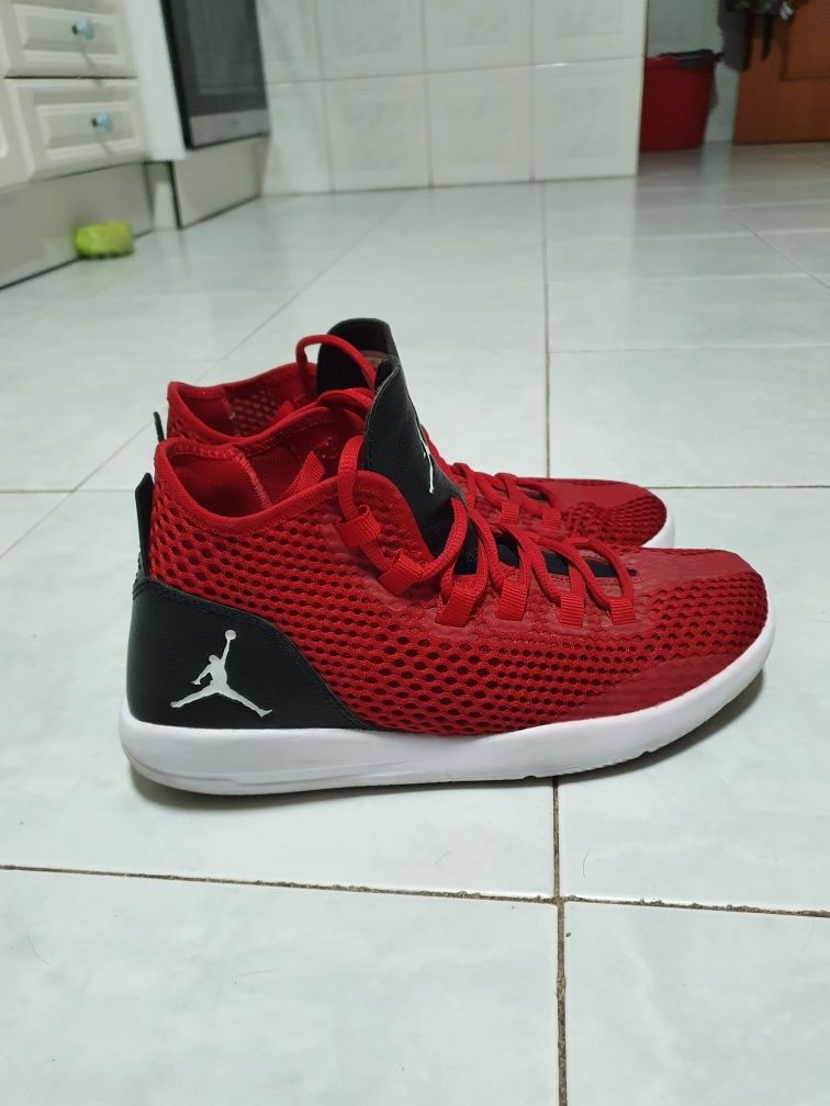 Air Jordan novos