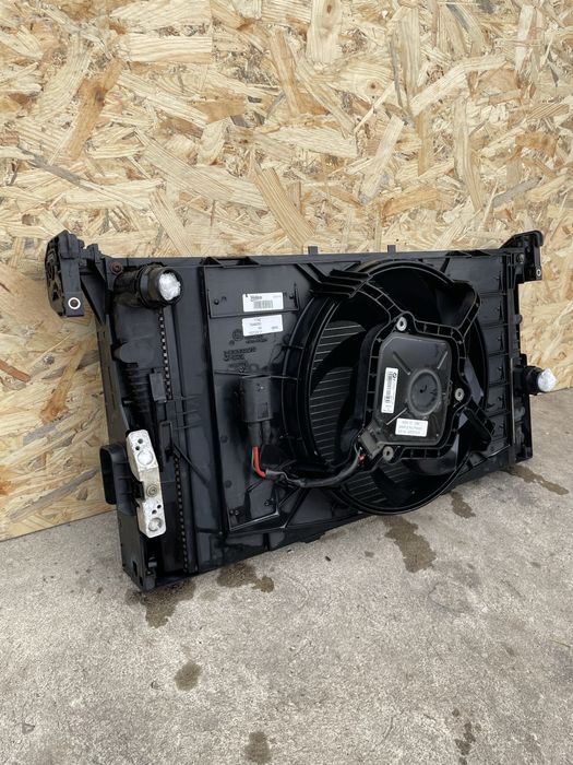Касета радіаторів бмв і3 вентилятор діфузор, комплект радіаторів bmwi3