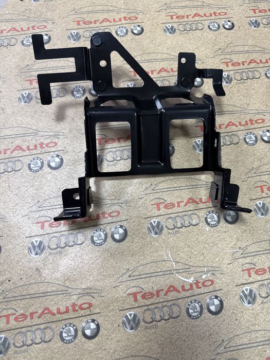 Кронштей рамка радара дистроника Nissan Rogue T33 28452-6RR0C