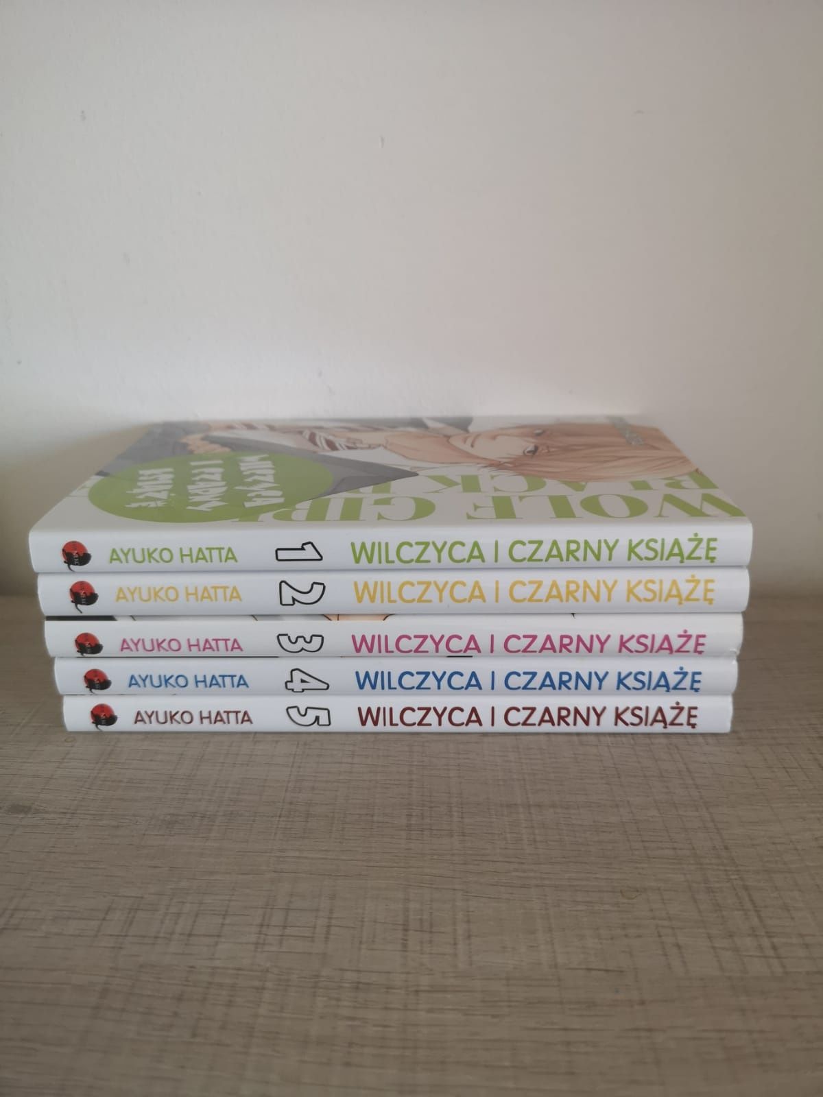 Wilczyca i czarny książe - manga stan bardzo dobry