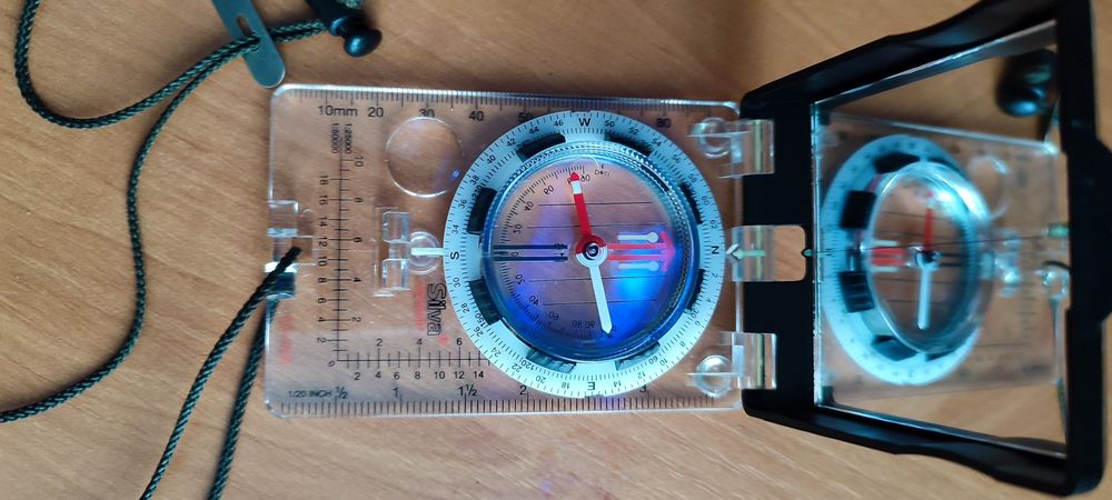 Продам новий компас