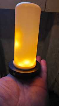 Lampka imitacja płomienia
