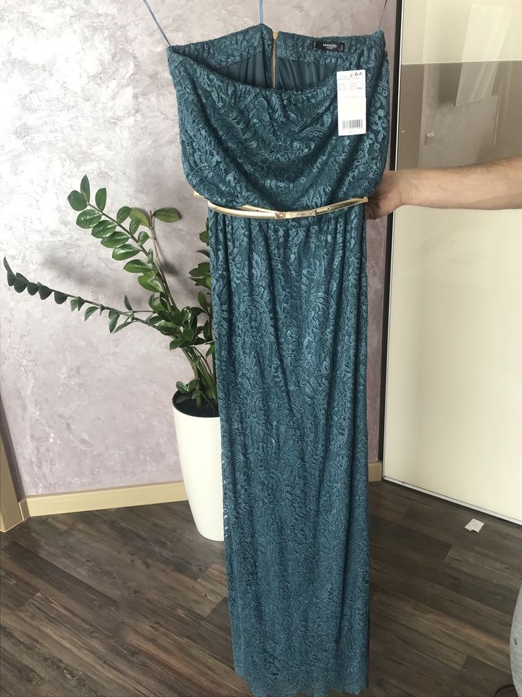 Нарядное, фирменное платье mango