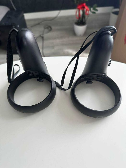 VR окуляри Oculus Rift S повний комплект