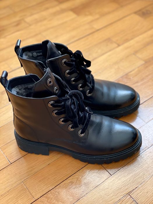 Жіноче зимове взуття