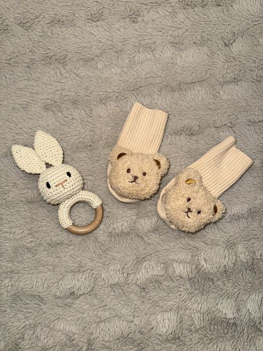 Носочки брязкальце погримушка шкарпетки для фото вʼязані аксесуари