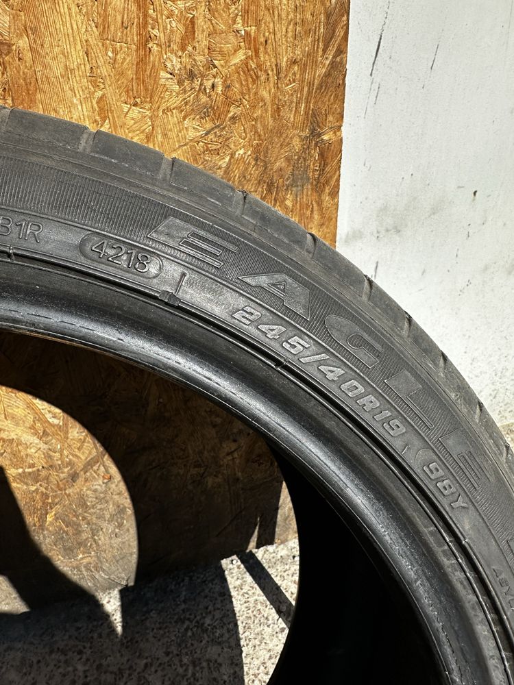 Продам шини 245/40r19 3шт