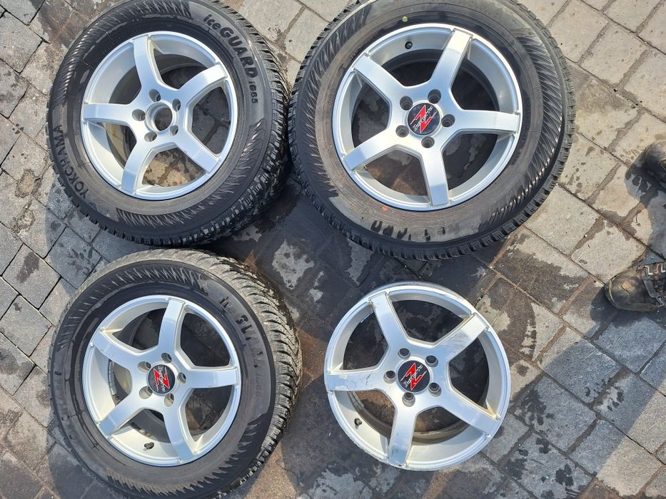 Felgi aluminiowe alufelgi 16" cali 5x114,3 Nissan