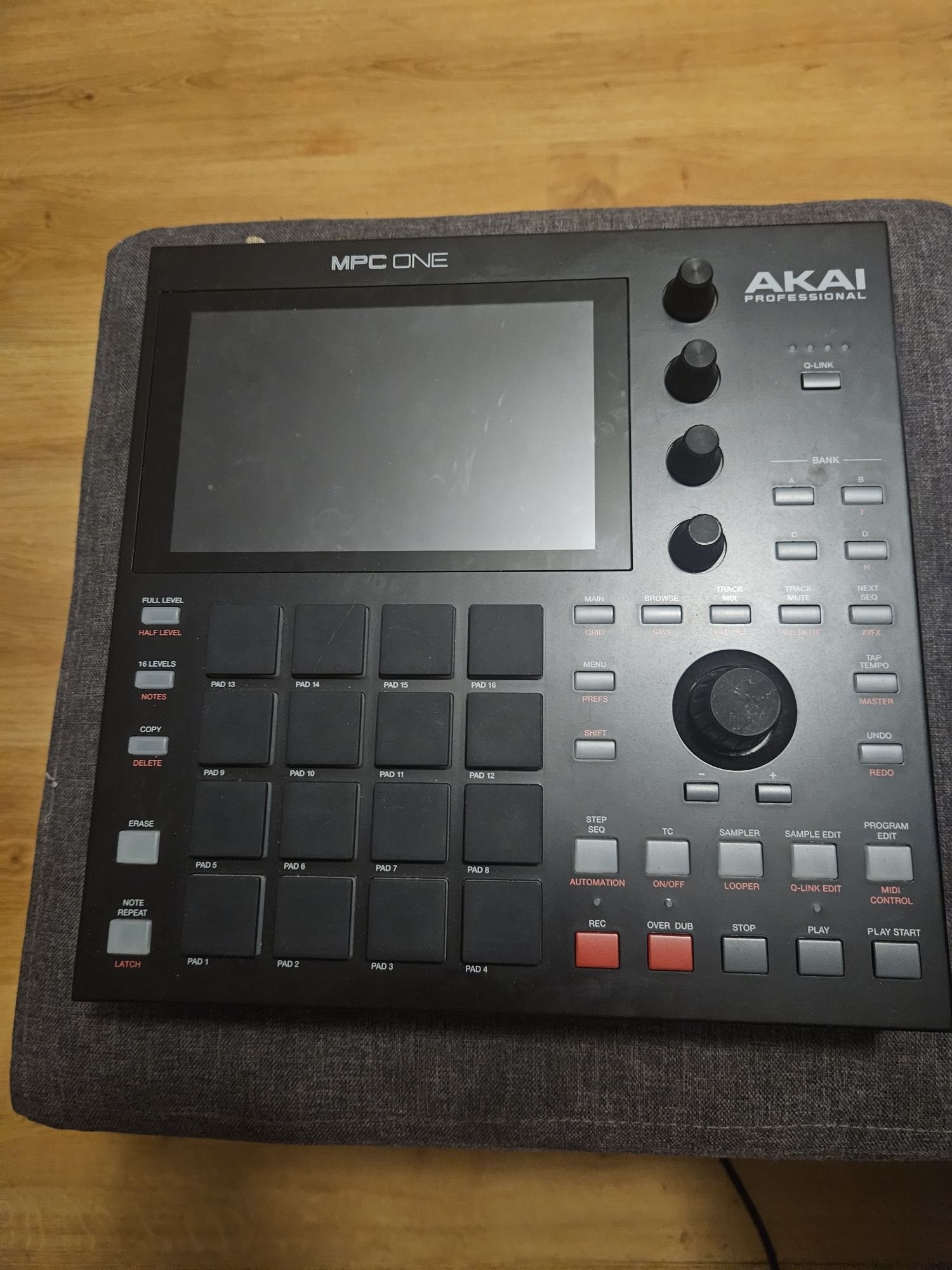 MPC one Akai Professional